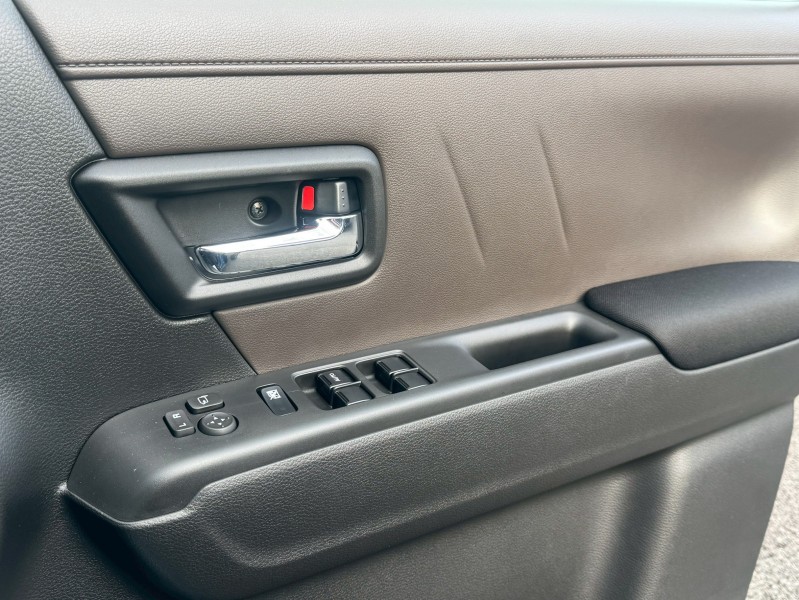 スズキ クロスビー18枚目